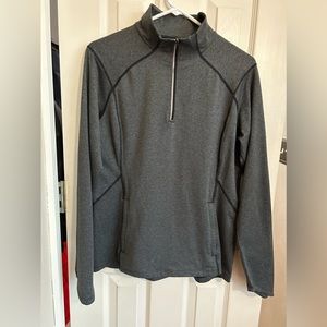 Gander mountain women’s size M running quarter zip